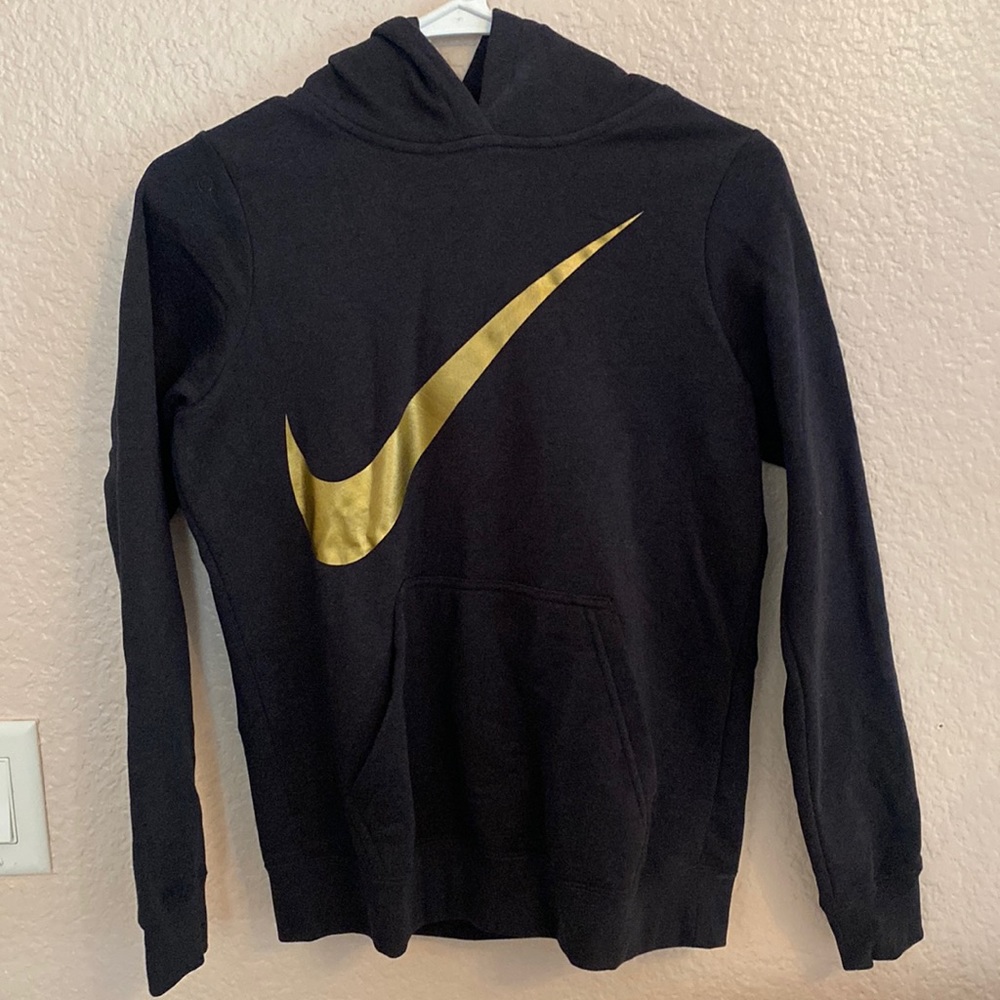 Black Nike hoodie